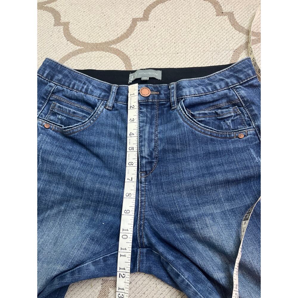 Wit & Wisdom Ab-Solution Crop Slim Straight Leg Jeans (Style L20858PFQ), size 10 - Picture 9 of 11